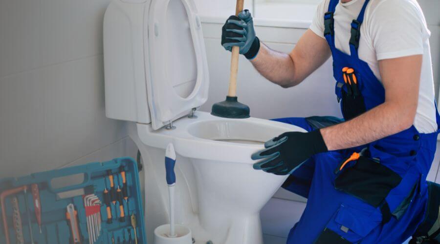 Professional septic pumping service in Crawford, OK